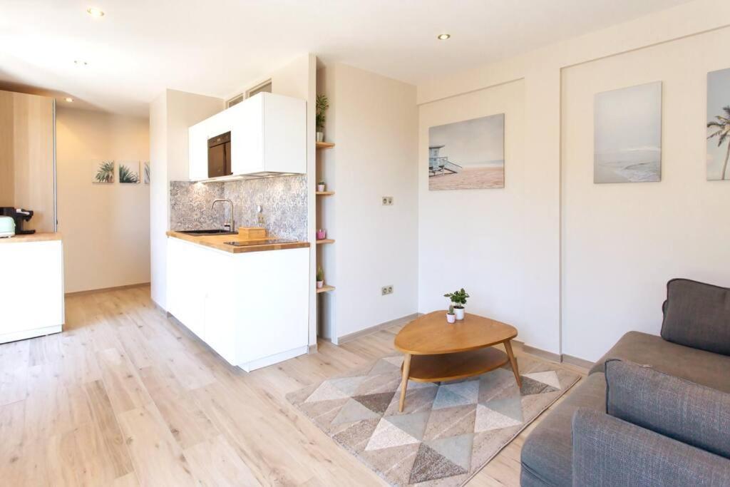 L36 Sea View Terrace 10Min Walking To Sea/Parking & Ac Leilighet Nice Eksteriør bilde